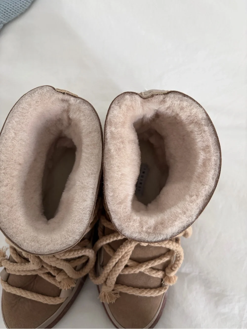 Inuikii Taupe and Cream Plush-Lined Winter Lace-Up Boots